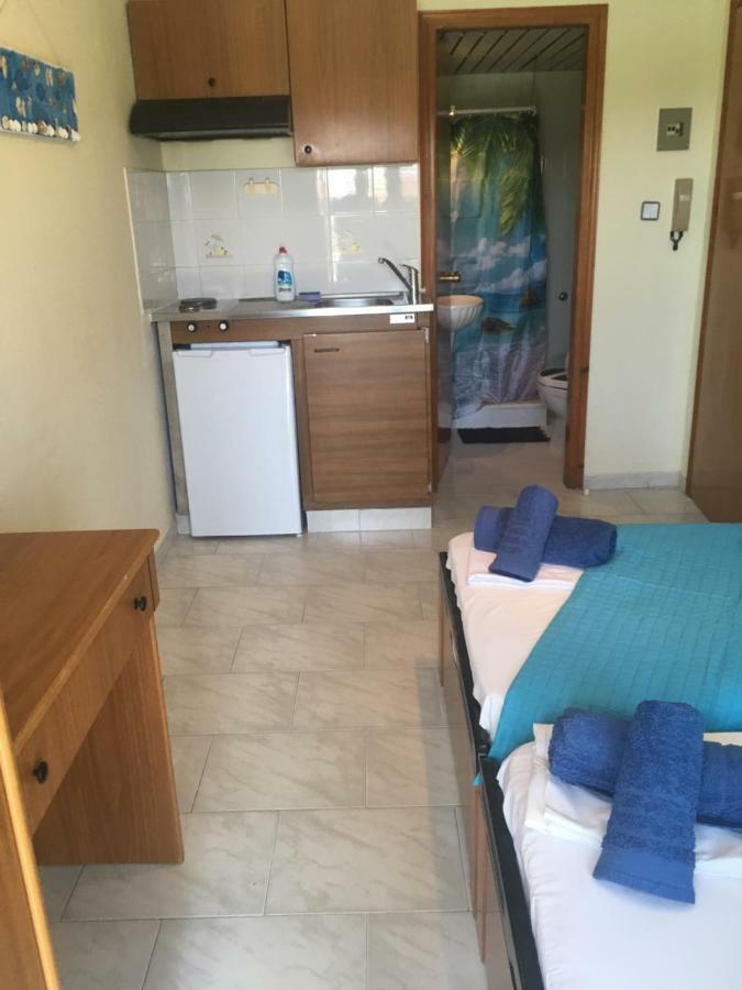 Dionisos Blue Aparthotel Dioniszíu-part Kültér fotó