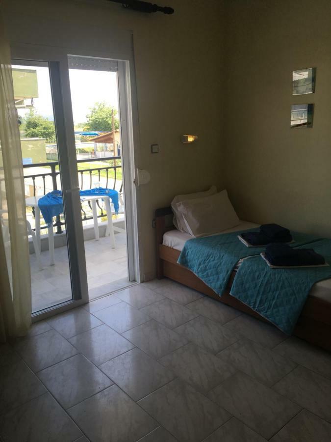 Dionisos Blue Aparthotel Dioniszíu-part Kültér fotó