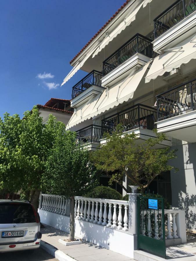 Dionisos Blue Aparthotel Dioniszíu-part Kültér fotó